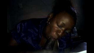 Мужики глотают женскую сперму