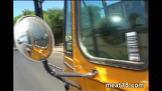 Русское порно сделала массаж брату